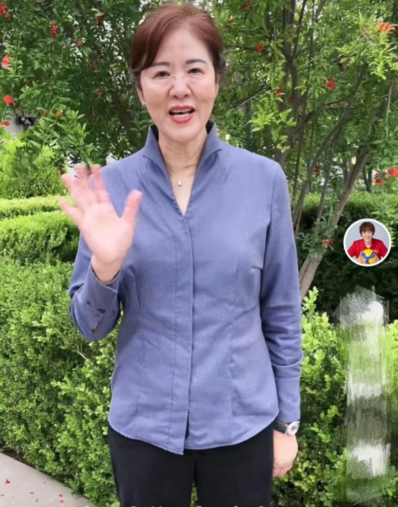 伊藤雄彦忙道：叶先生不必如此客气，都是我应该做的。